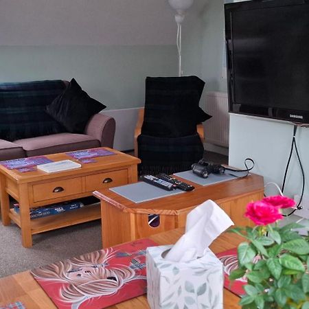 Ardenlee Self Catering Apartment Borve  エクステリア 写真